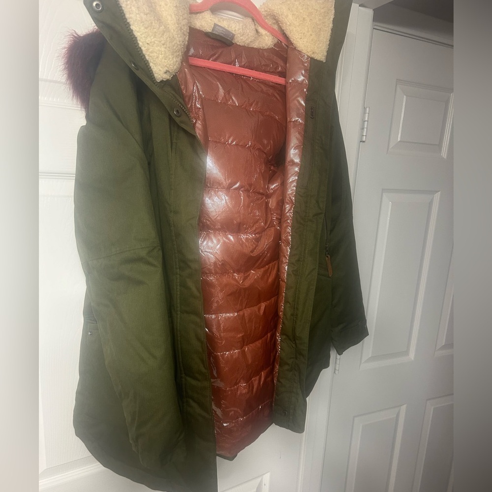 Green Columbia Omni heat coat